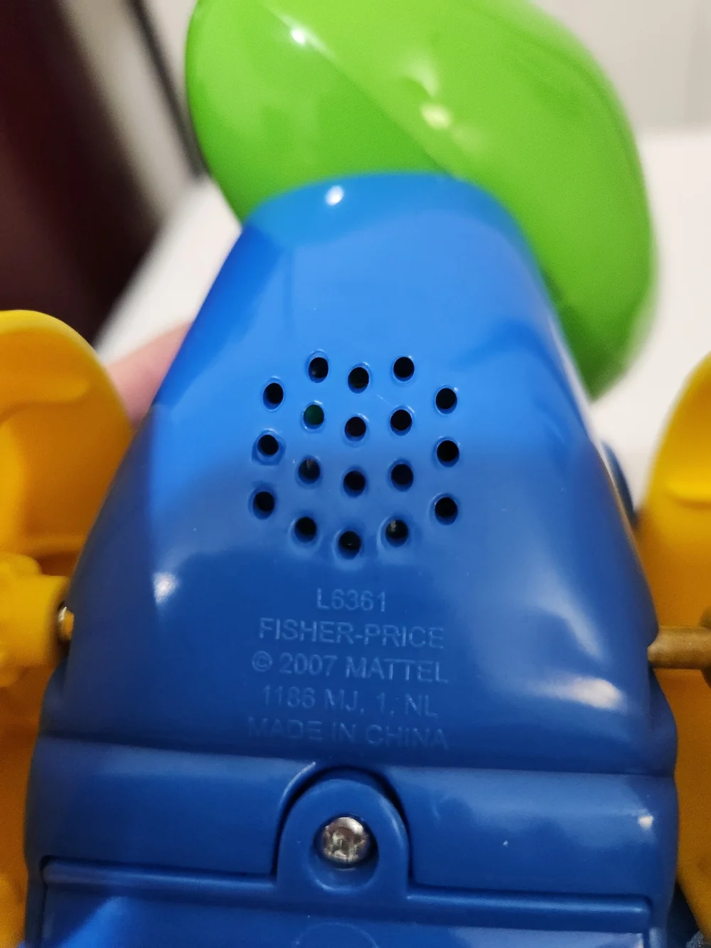 Fisher-Price Laugh And Learn Roll Along Turtle